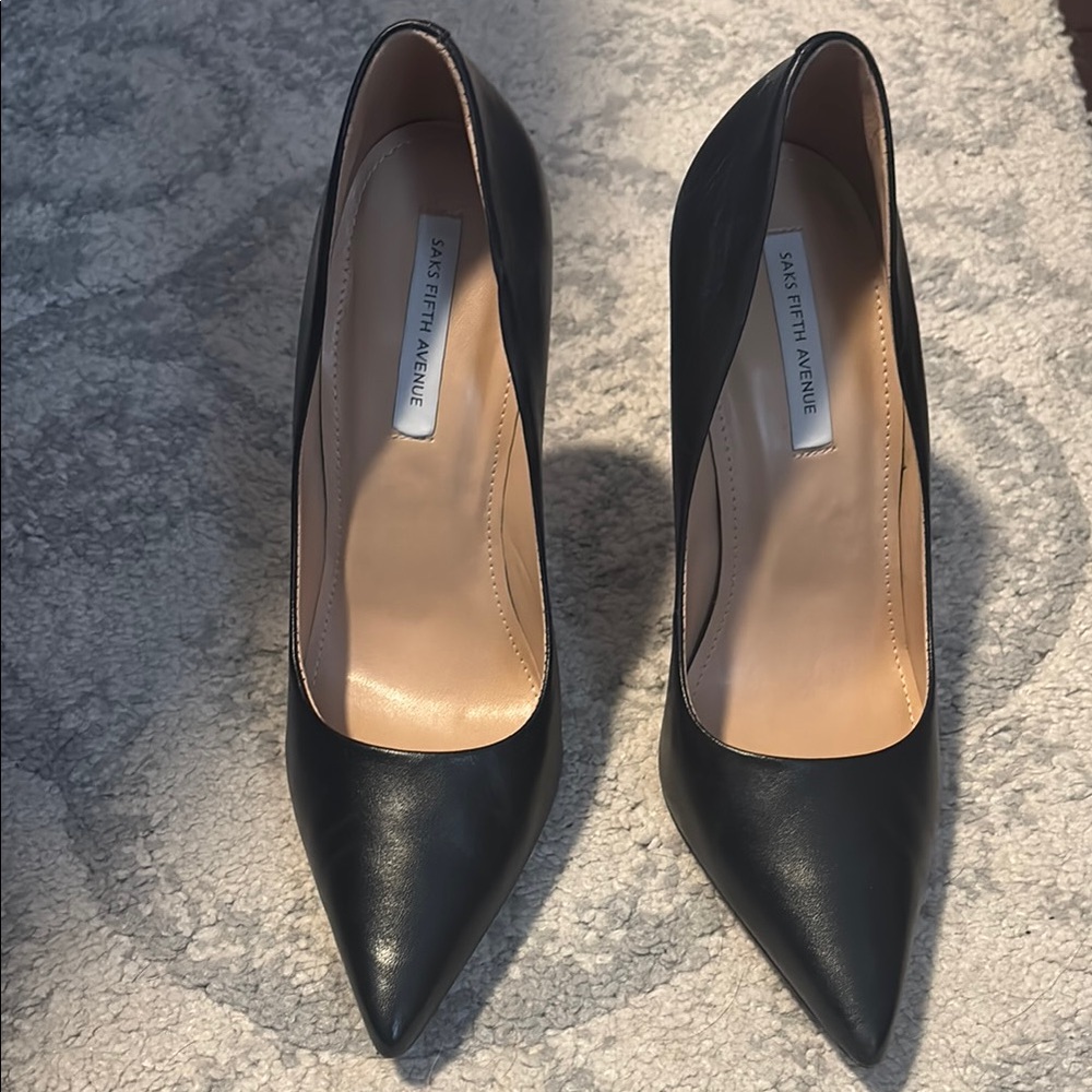 Saks Fifth Avenue Black Leather Heels with Pointed Toe